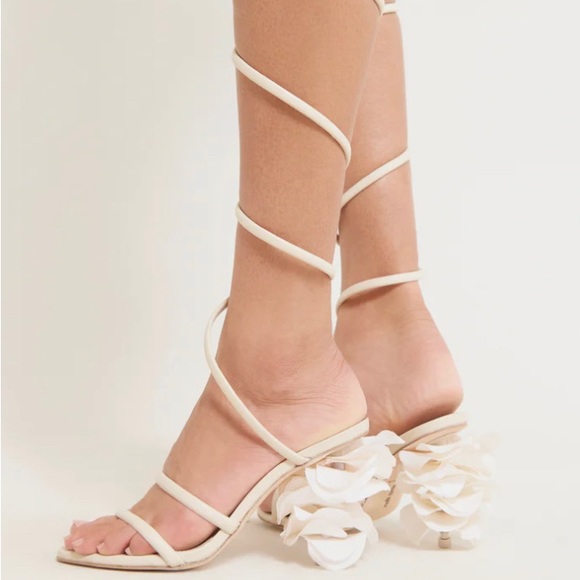 Cult Gaia Kuni Sandal - Picture 2 of 4